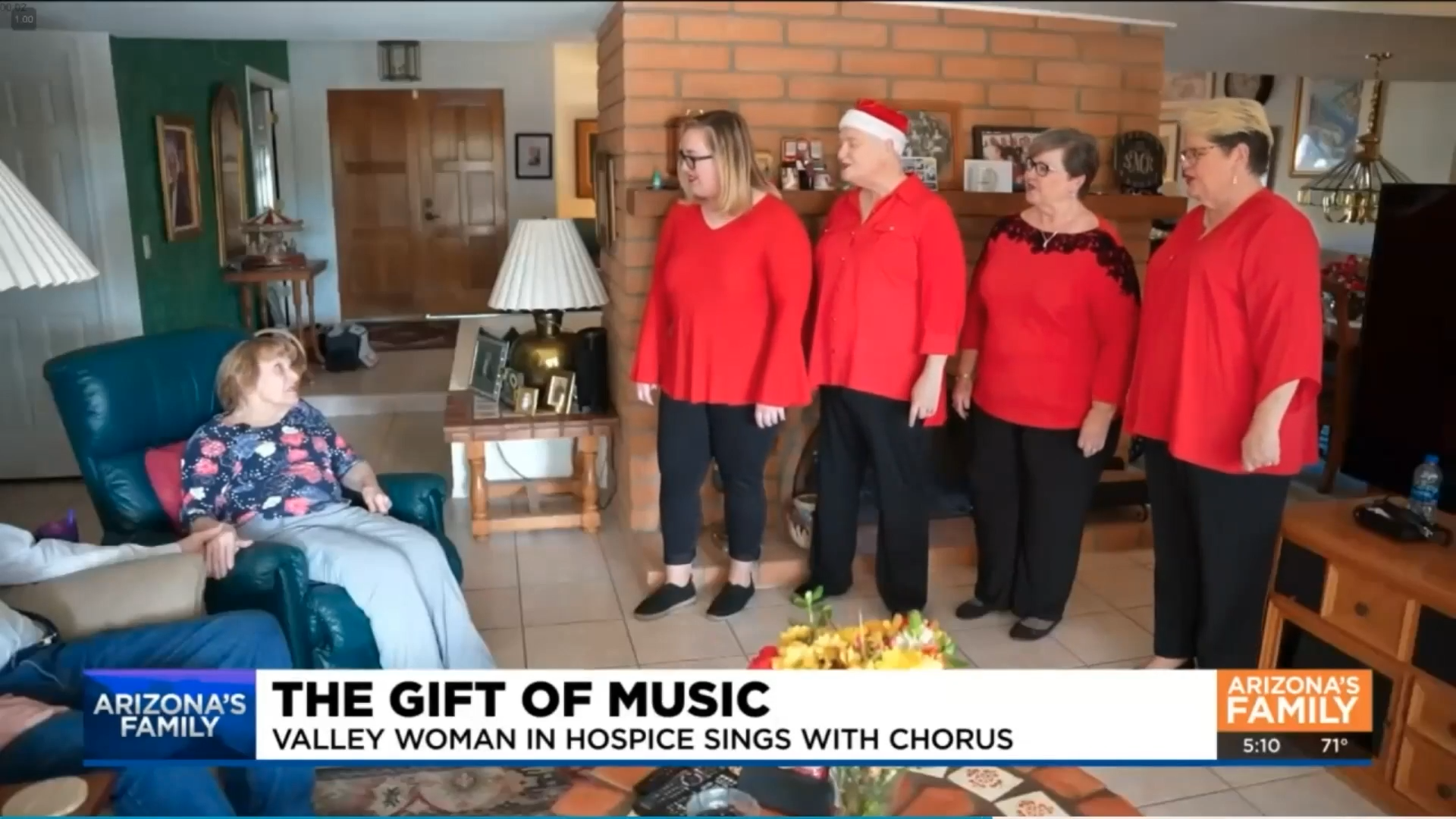 Social worker surprises Scottsdale 87-year-old with the gift of music