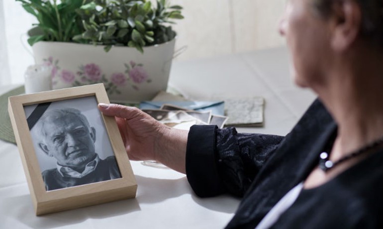 Group of people at a grief support group session
