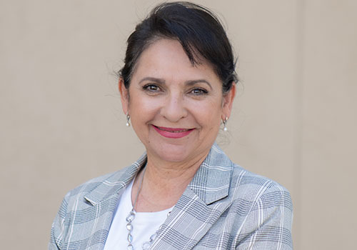 MARIA REBOZO LA-PINE