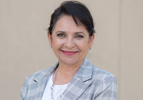 MARIA REBOZO LA-PINE