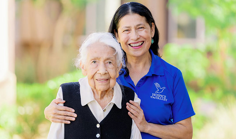 Hospice of the Valley RN Gloria Curtis with patient Pilar Robles.